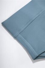 Топ спортивный голубой Топ спортивный голубой